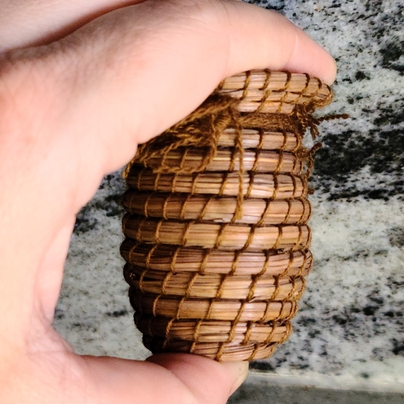 🌵Cute Boho Wicker Mini Hat and Basket - Picture 3 of 5
